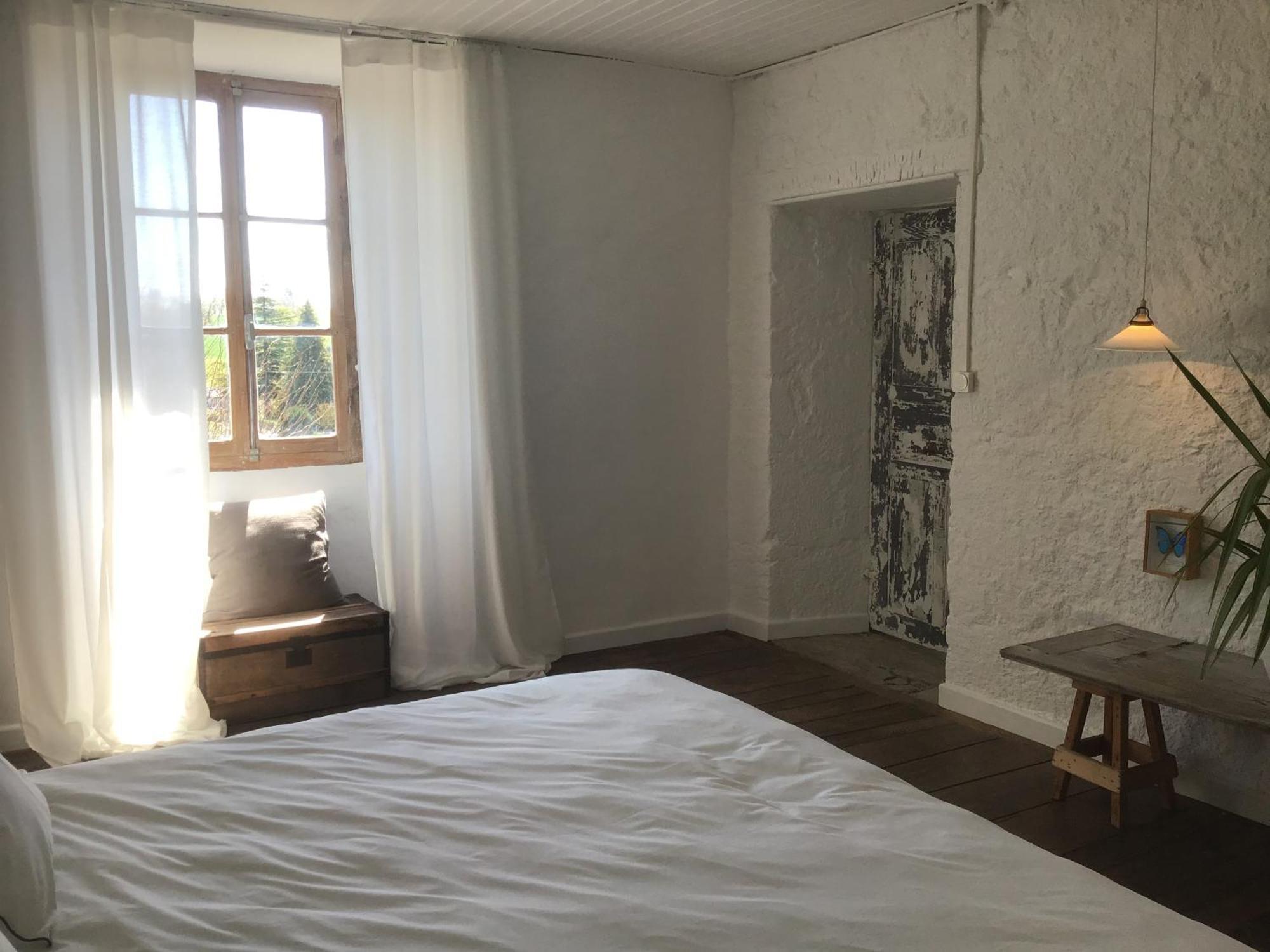 Chateau De Cours Senezergues Luaran gambar